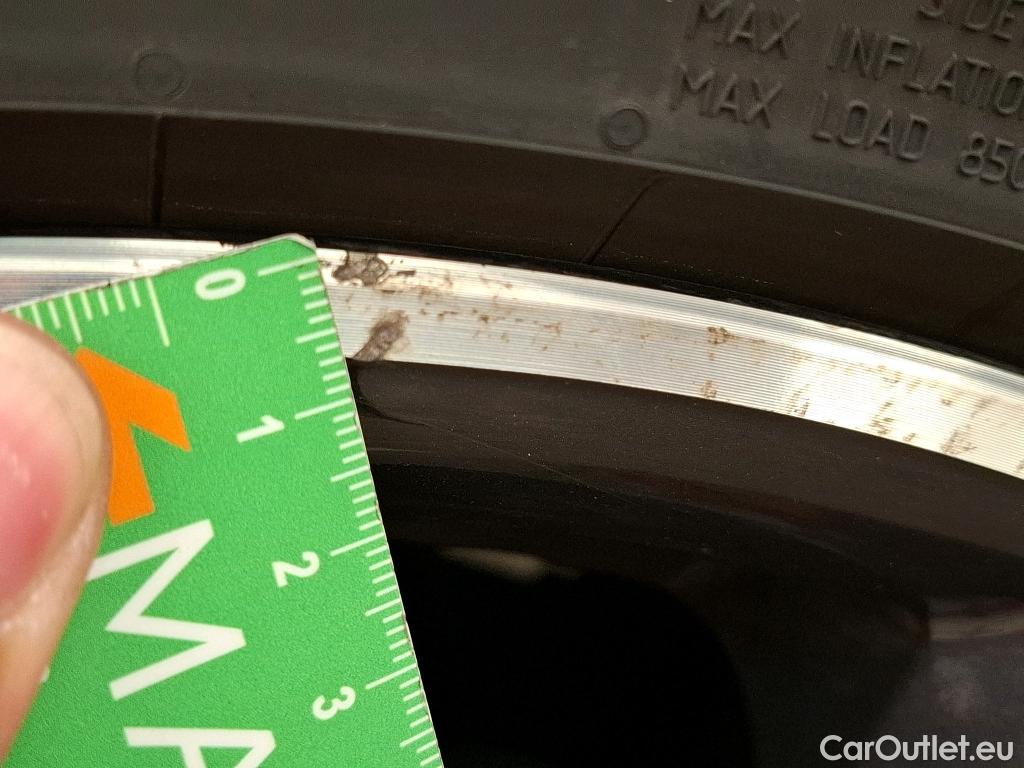  Peugeot  3008  Allure Pack 1.5 HDi 130CV BVA8 E6d #54