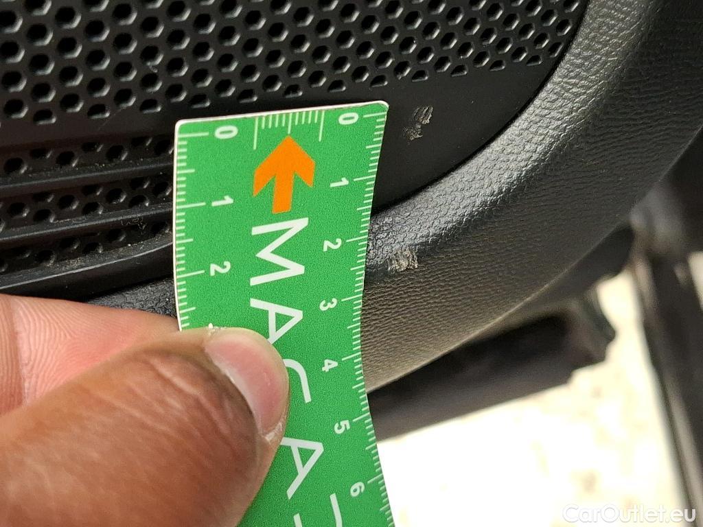  Peugeot  2008  Active Business 1.5 HDi 100CV BVM6 E6d #67