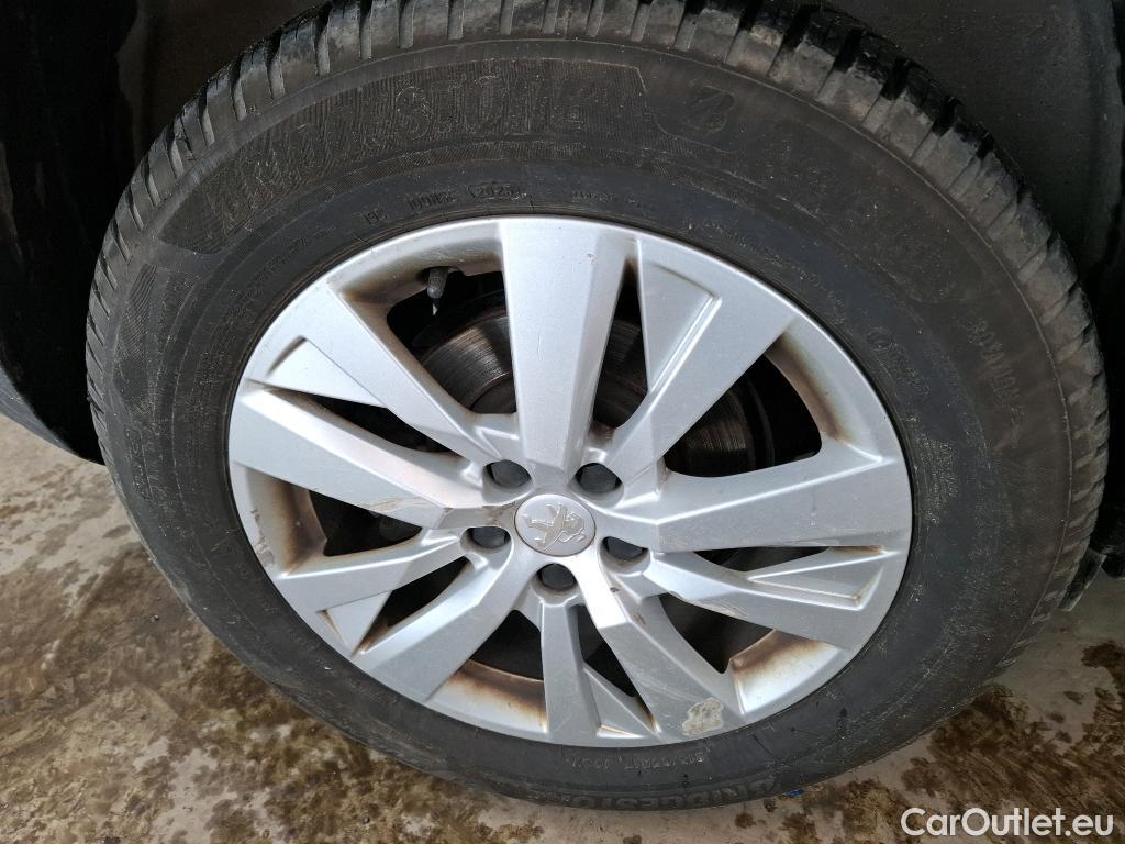  Peugeot  3008  Active Business 1.5 HDi 130CV BVA8 E6d #21