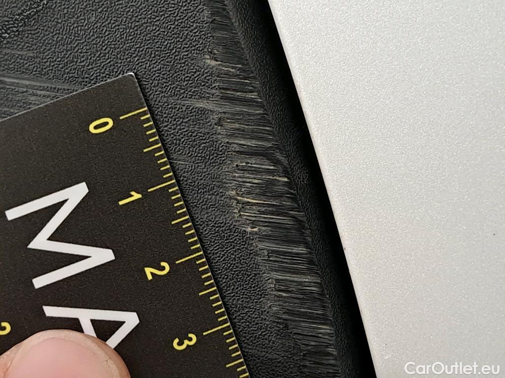  Peugeot  3008  Allure Pack 1.5 HDi 130CV BVM6 E6d #27