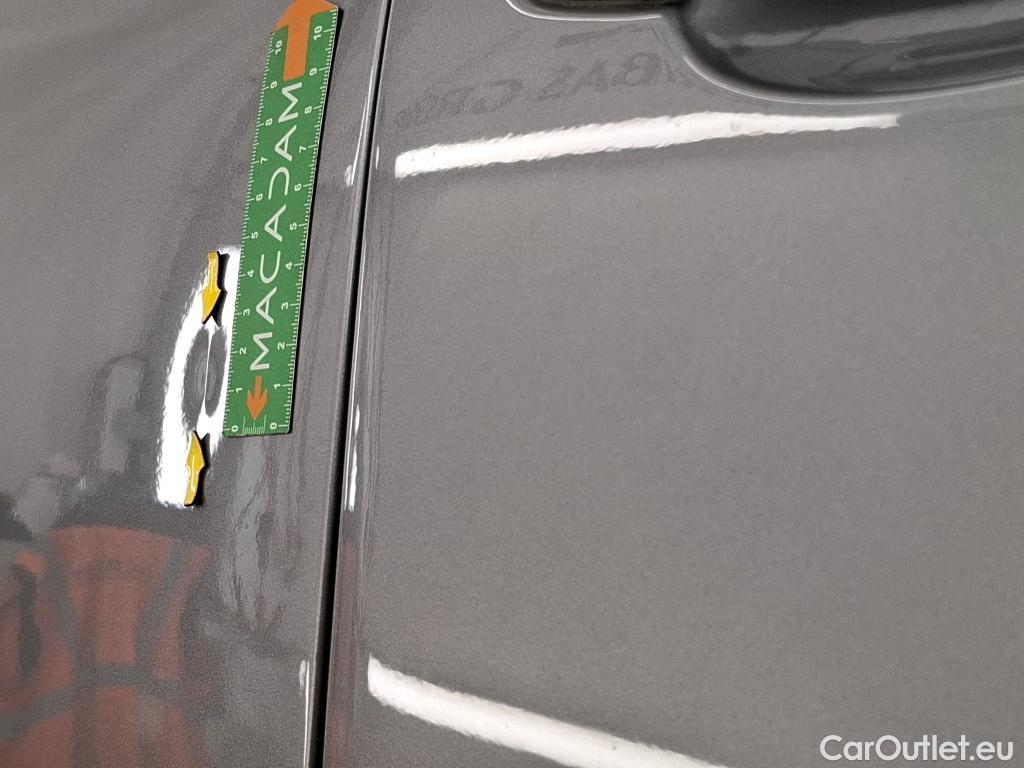  Peugeot  3008  Allure Pack 1.5 HDi 130CV BVA8 E6d #38