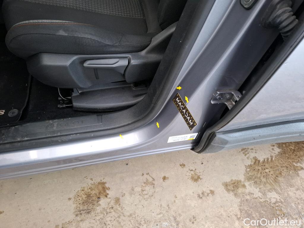  Peugeot  3008  Active Business 1.5 HDi 130CV BVA8 E6d #30