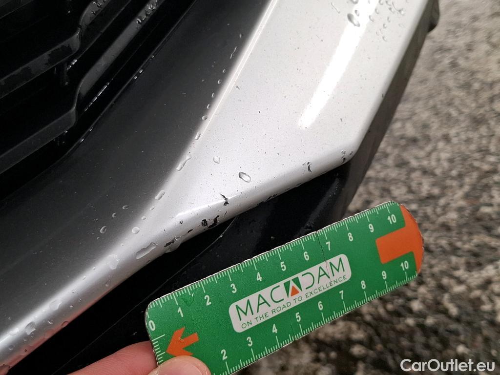  Peugeot  5008  Allure Pack 1.5 HDi 130CV BVM6 7 Sieges E6d #45