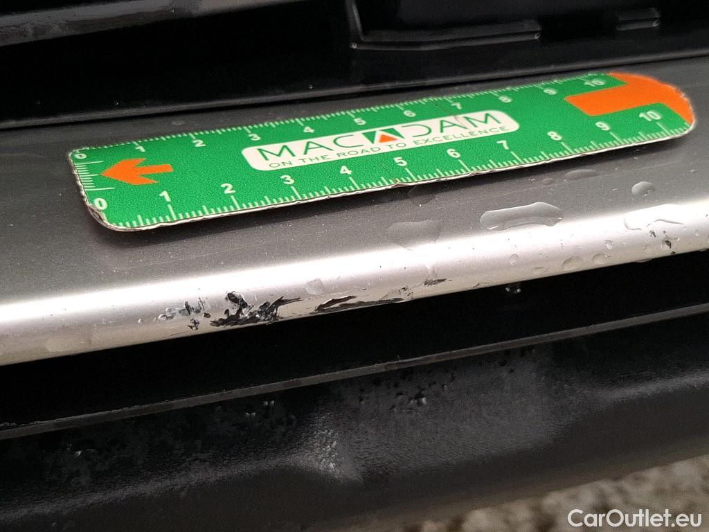  Peugeot  5008  Allure Pack 1.5 HDi 130CV BVM6 7 Sieges E6d #43