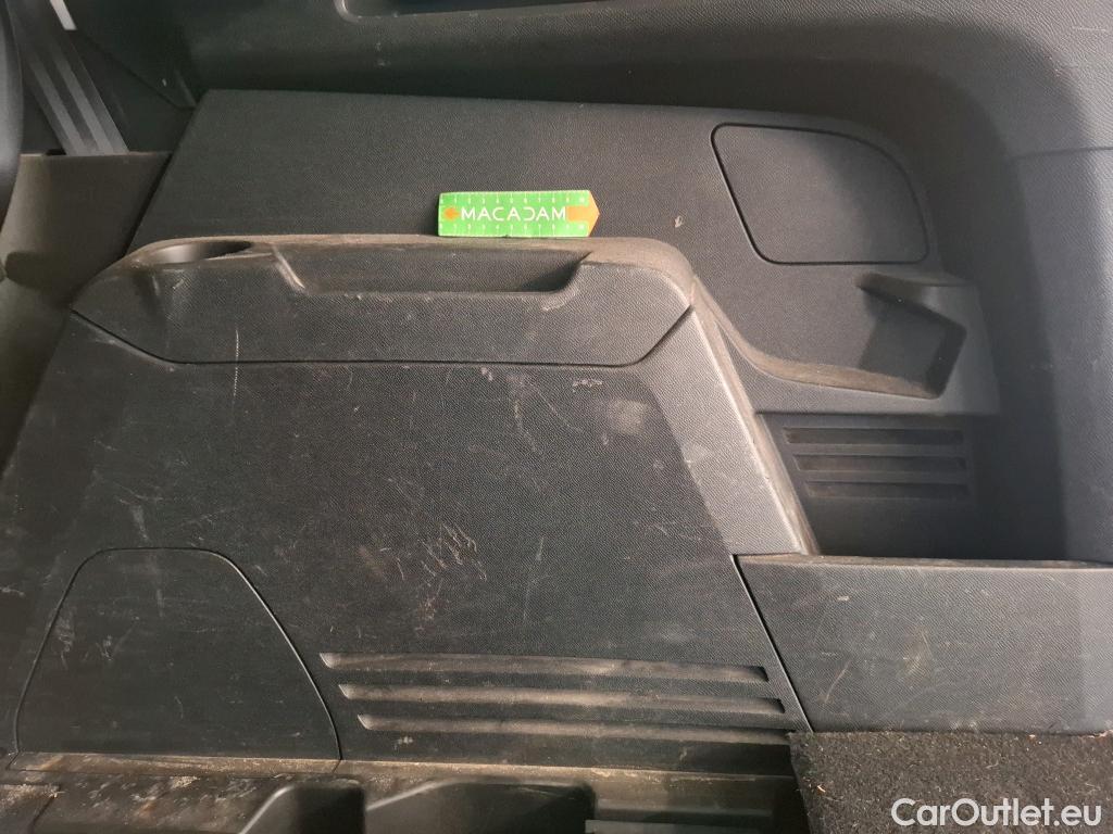  Peugeot  5008  Active Business 1.2 PureTech 130CV BVM6 E6d #152