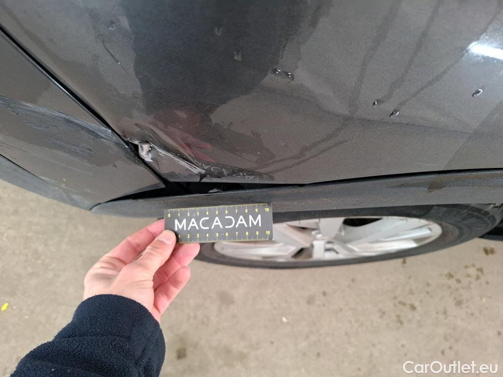  Peugeot  5008  Active Business 1.5 HDi 130CV BVA8 7 Sieges E6d #19