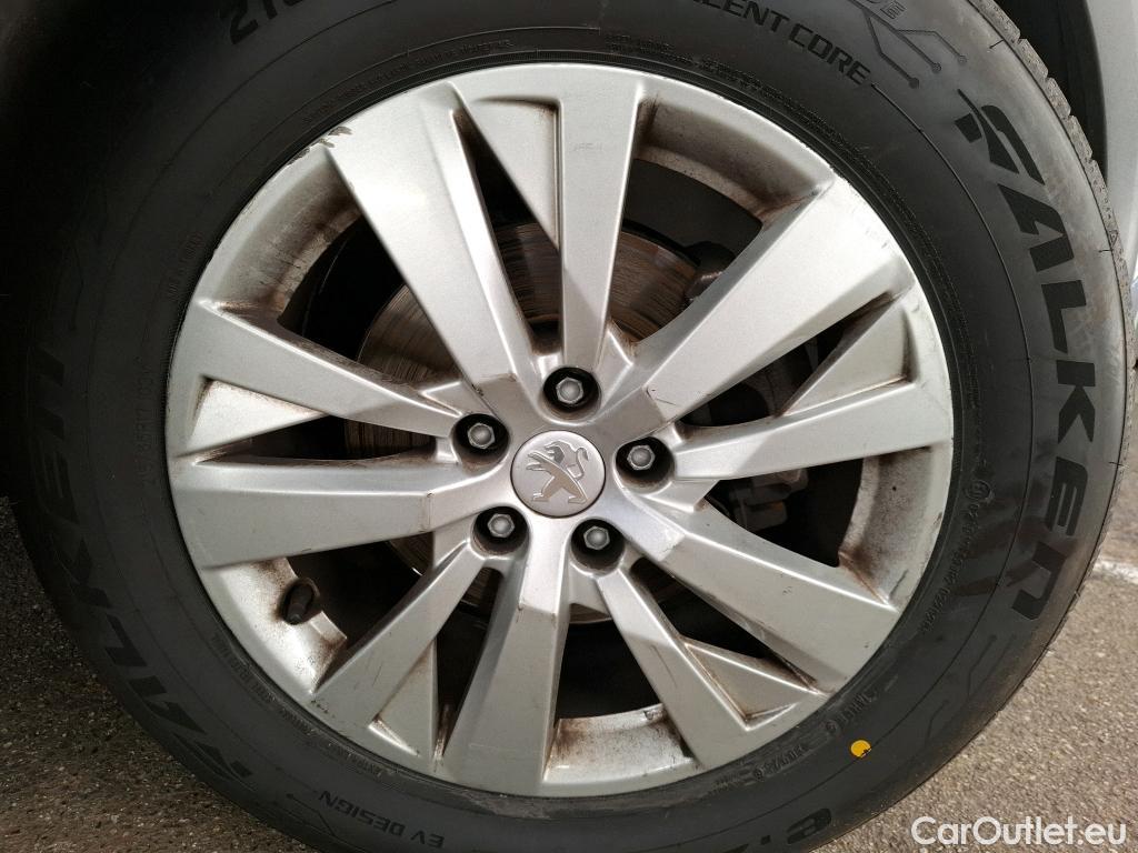  Peugeot  5008  Active Business 1.2 PureTech 130CV BVM6 E6d #175