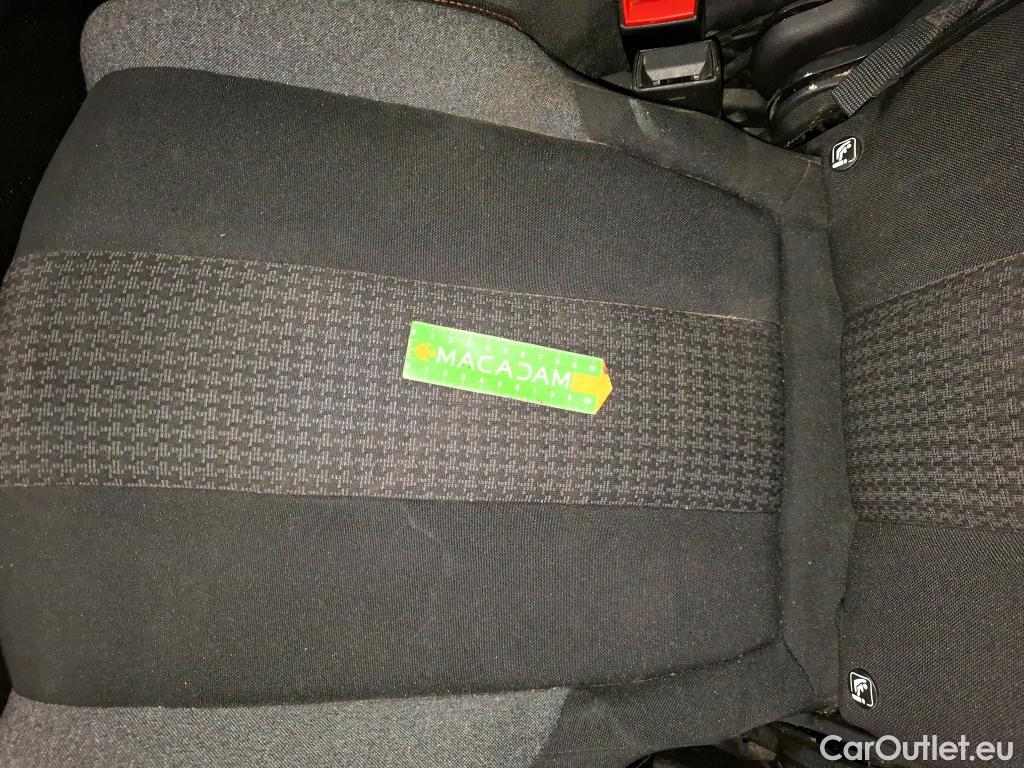  Peugeot  5008  Active Business 1.2 PureTech 130CV BVM6 E6d #170