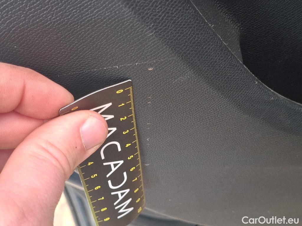  Peugeot  5008  Allure Pack 1.5 HDi 130CV BVA8 7 Sieges E6d #20