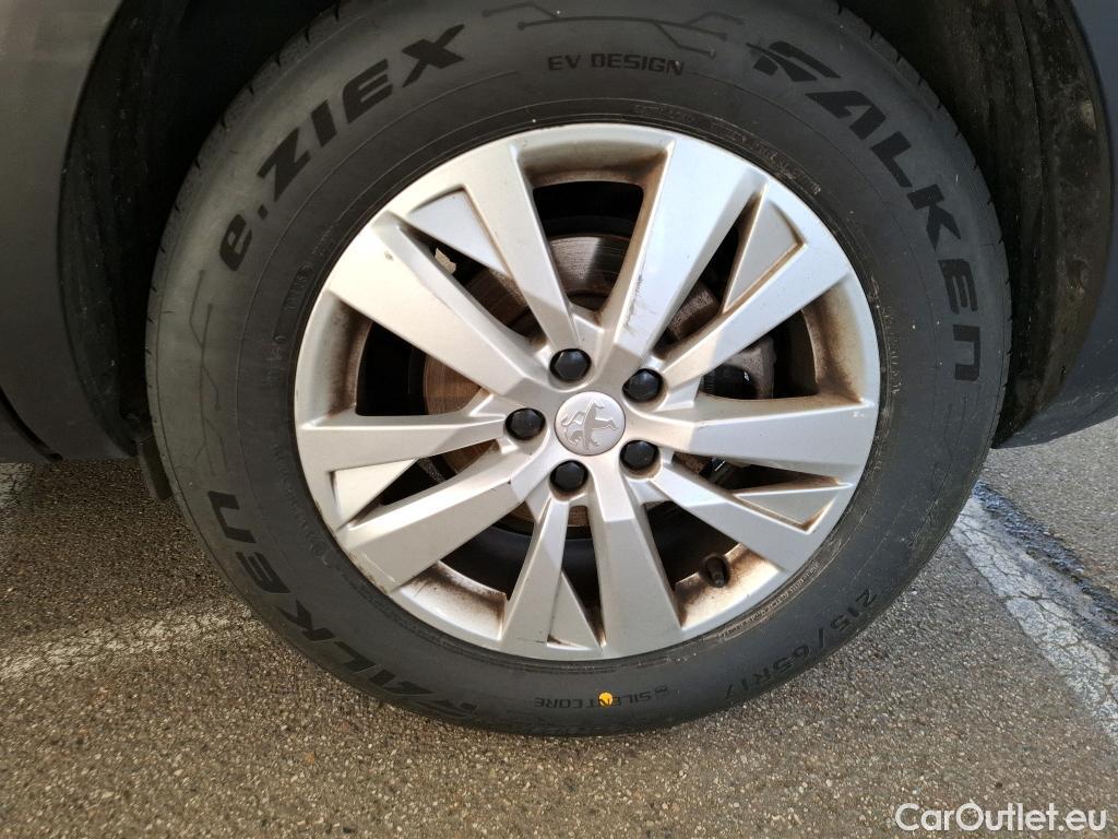  Peugeot  5008  Active Business 1.2 PureTech 130CV BVM6 E6d #141