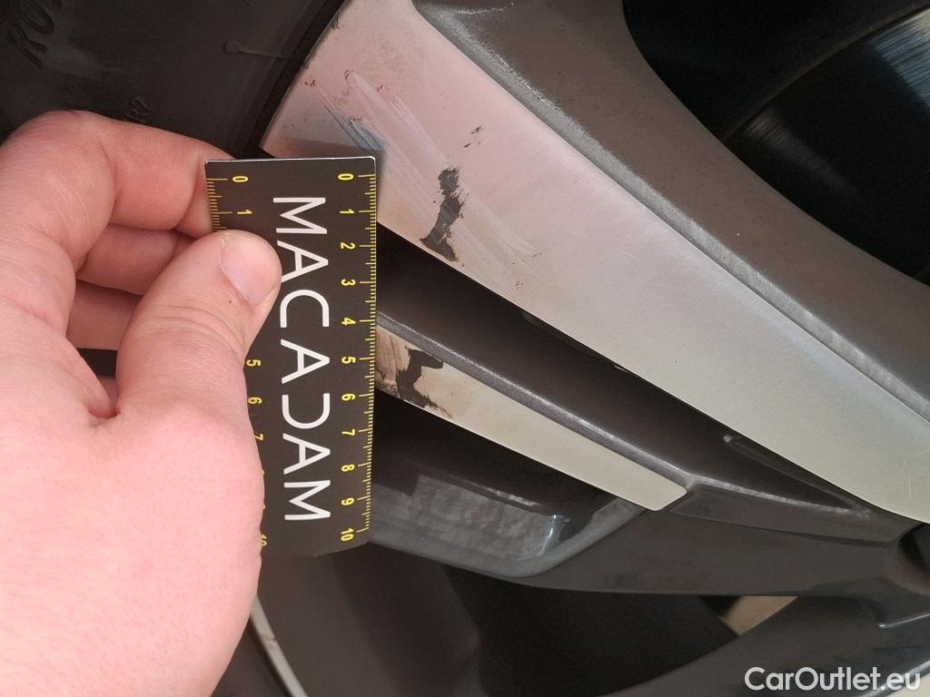  Peugeot  5008  Allure Pack 1.5 HDi 130CV BVA8 7 Sieges E6d #43