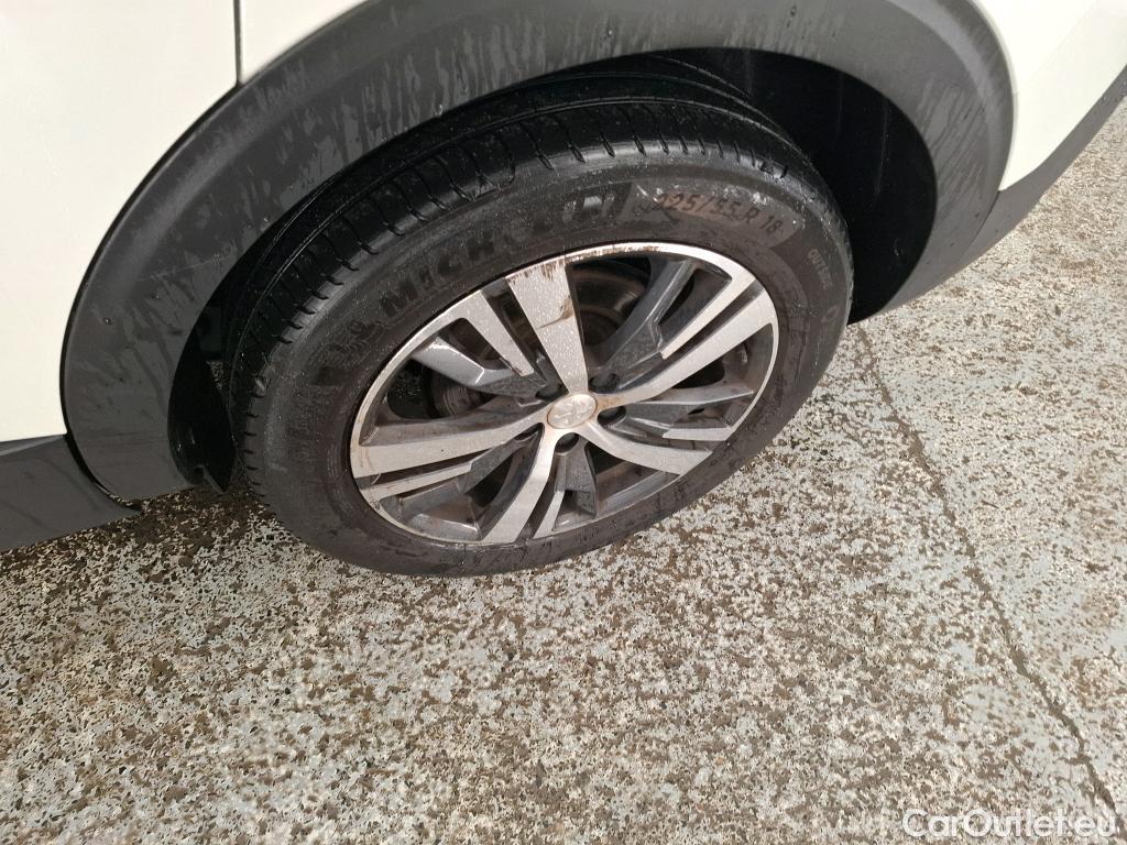  Peugeot  5008  Allure Pack 1.5 HDi 130CV BVM6 7 Sieges E6d #16