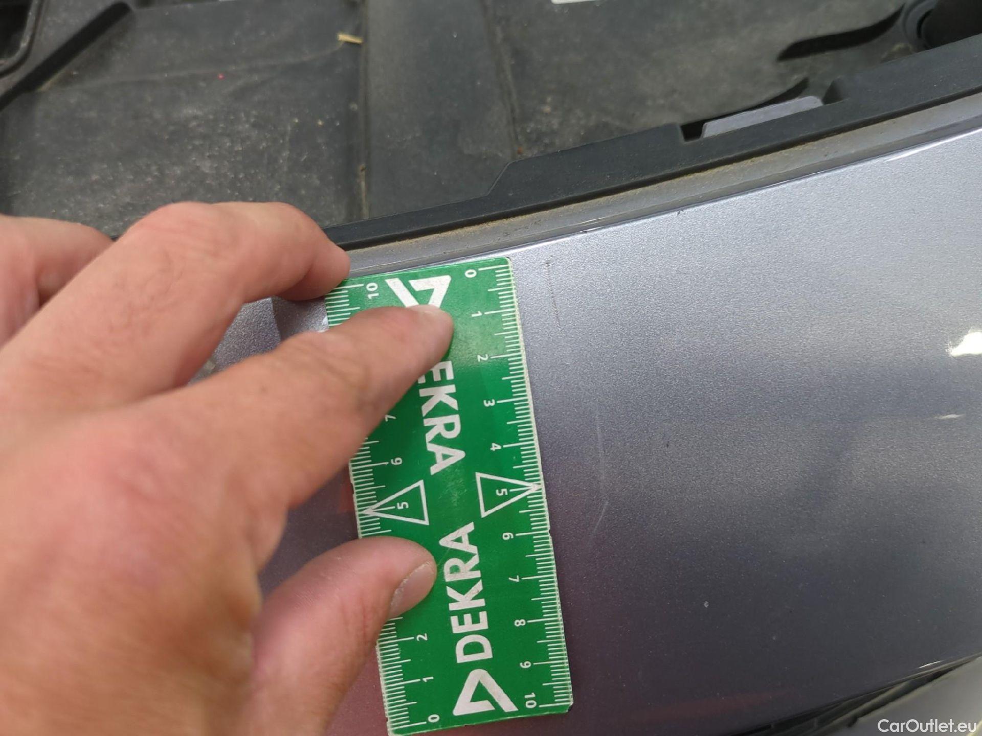  Peugeot  5008  Active Pack 1.5 HDi 130CV BVA8 7 Sieges E6d #12