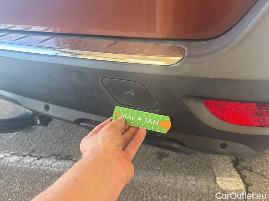  Peugeot  5008  Allure 1.5 HDi 130CV BVA8 7 Sieges E6d #44