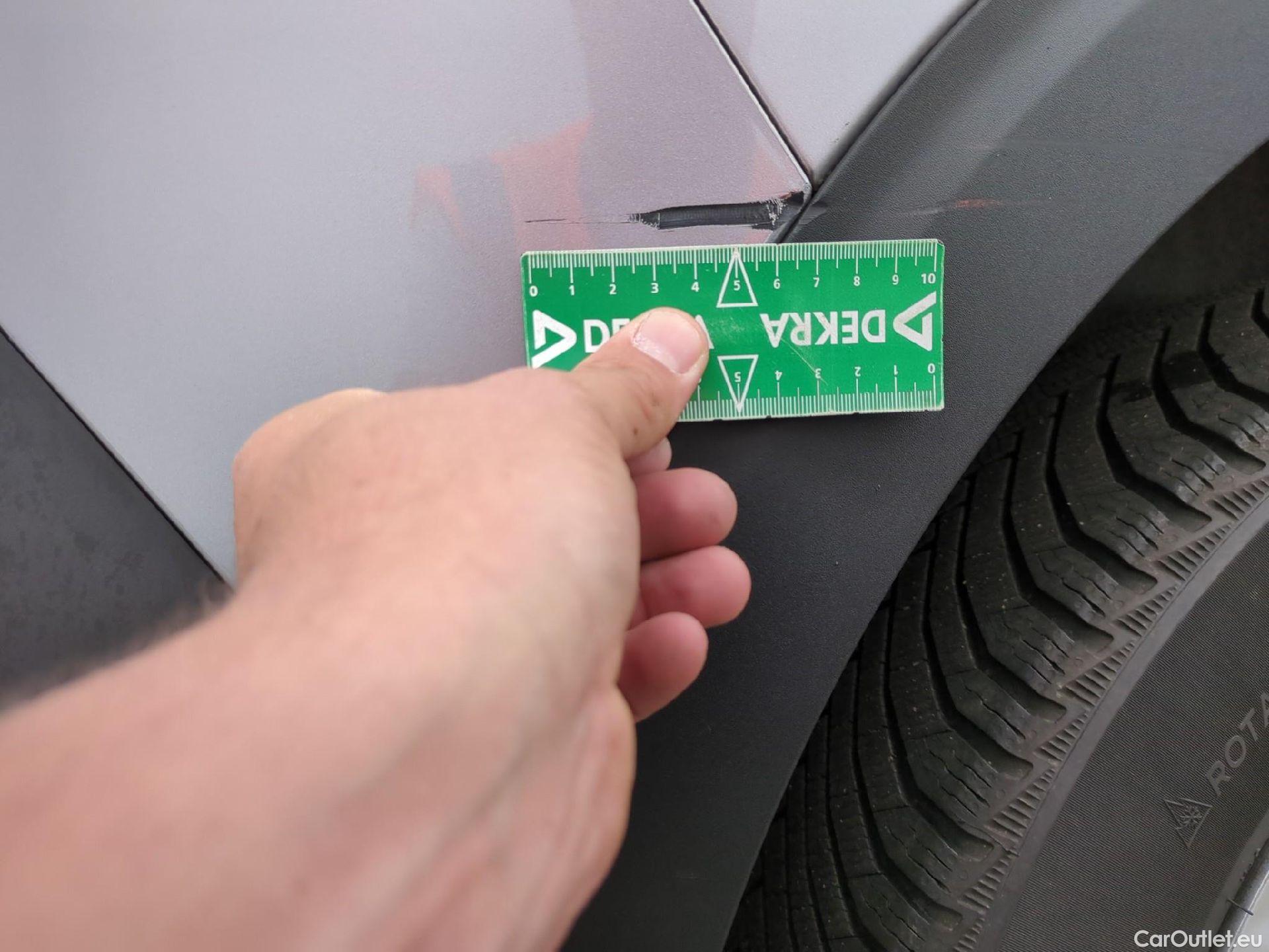  Peugeot  5008  Active Pack 1.5 HDi 130CV BVA8 7 Sieges E6d #21