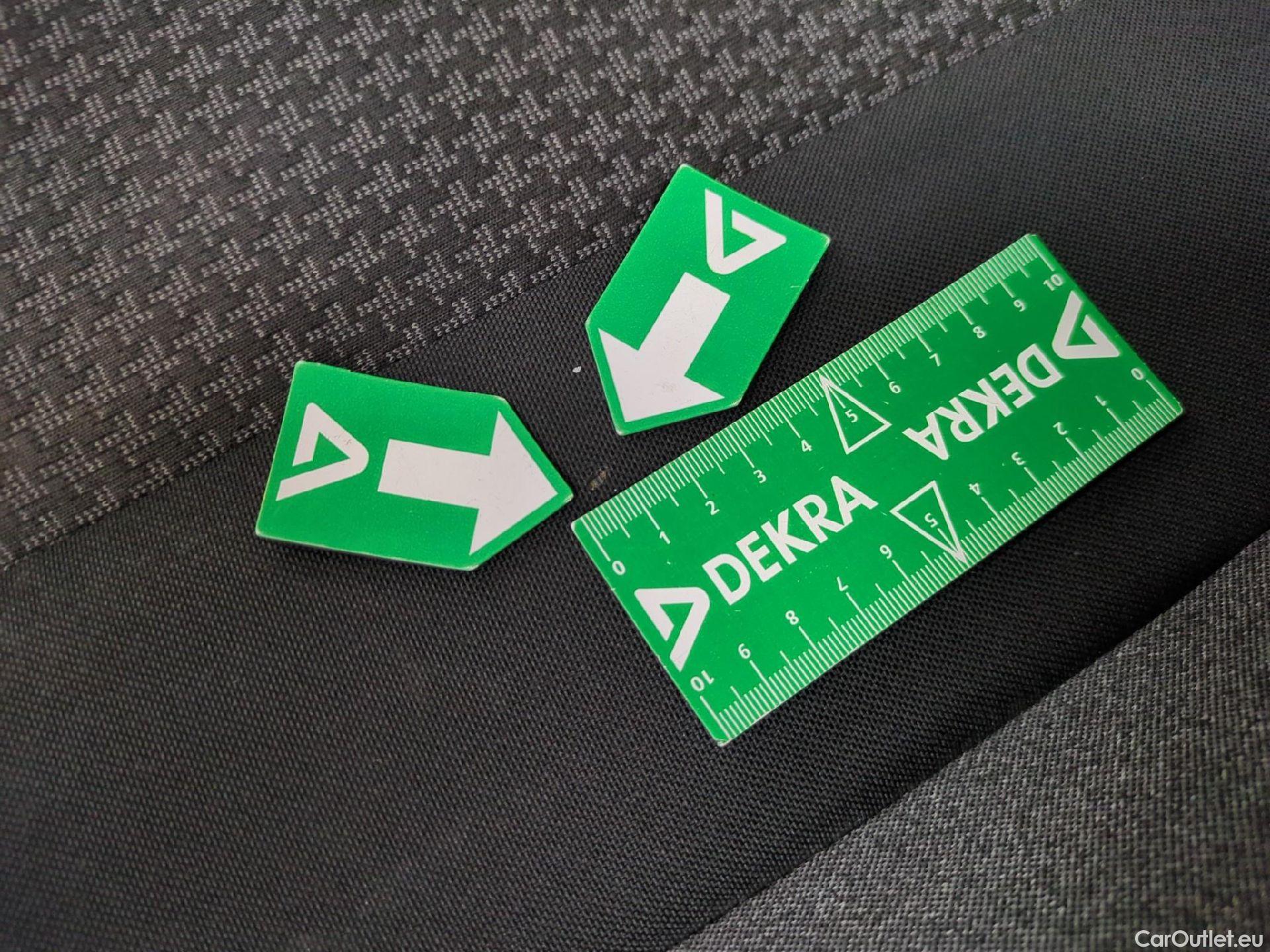  Peugeot  5008  Active Business 1.5 HDi 130CV BVA8 E6dT #1