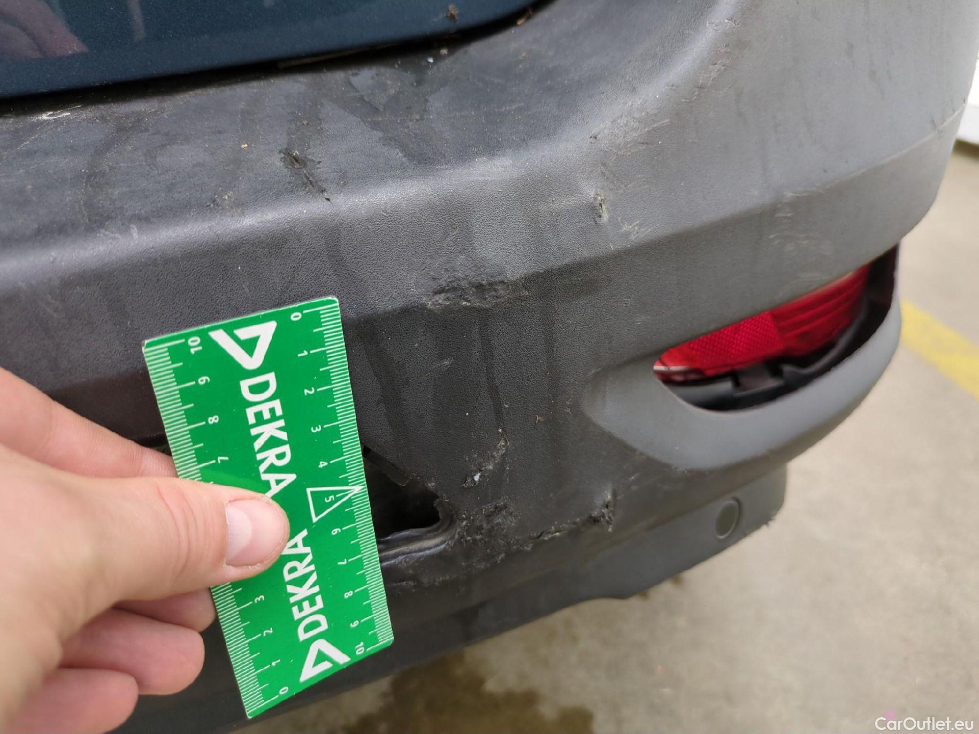  Peugeot  5008  Active Business 1.5 HDi 130CV BVA8 E6dT #114