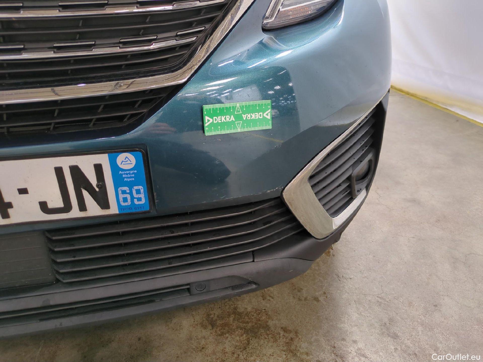  Peugeot  5008  Active Business 1.5 HDi 130CV BVA8 E6dT #99