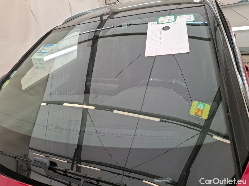  Peugeot  5008 PEUGEOT  / 2020 / 5P / SUV BlueHDi 130 S&S EAT8 GT Pack #14