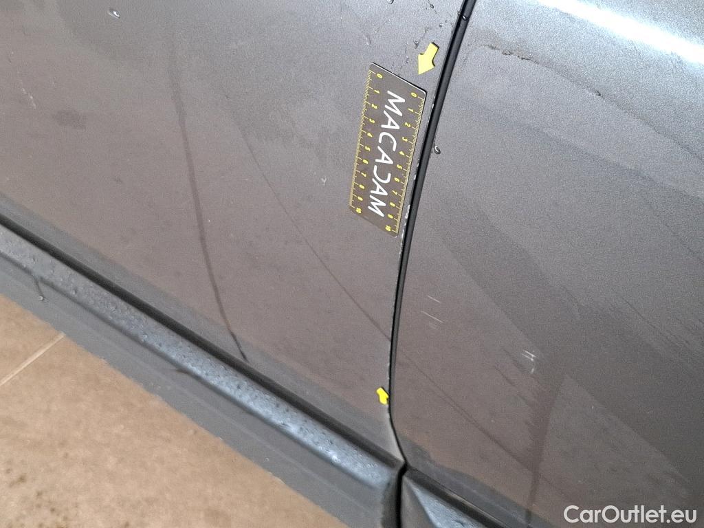  Peugeot  5008  Active Business 1.5 HDi 130CV BVA8 7 Sieges E6d #43