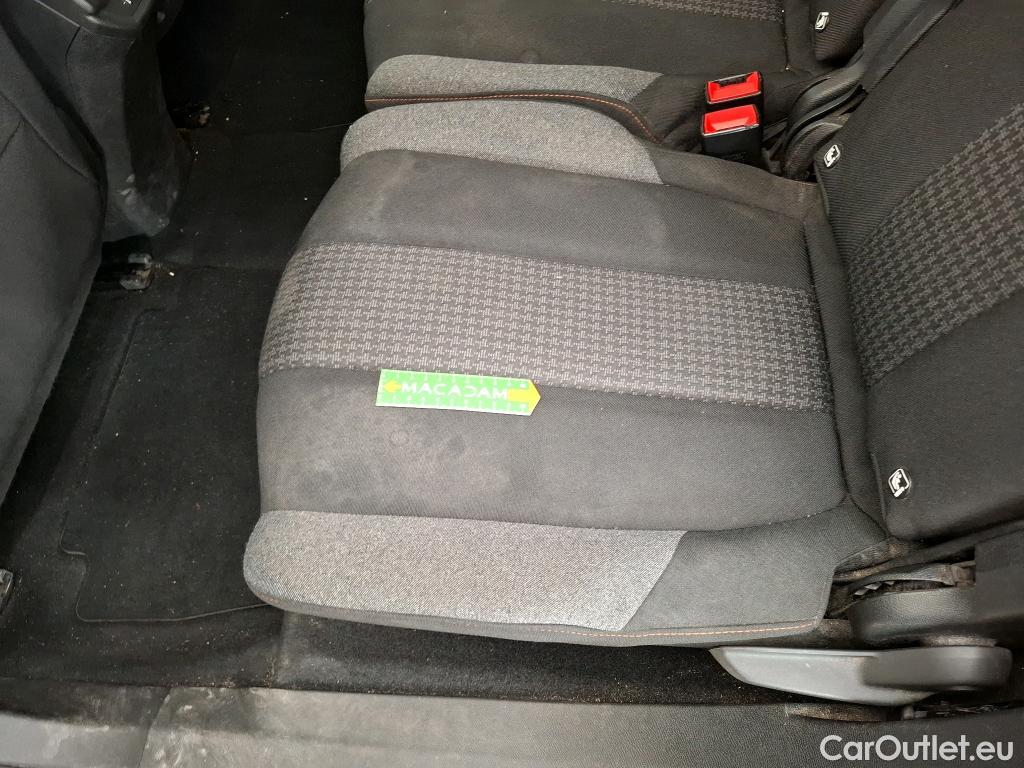  Peugeot  5008  Active Business 1.2 PureTech 130CV BVM6 E6d #24