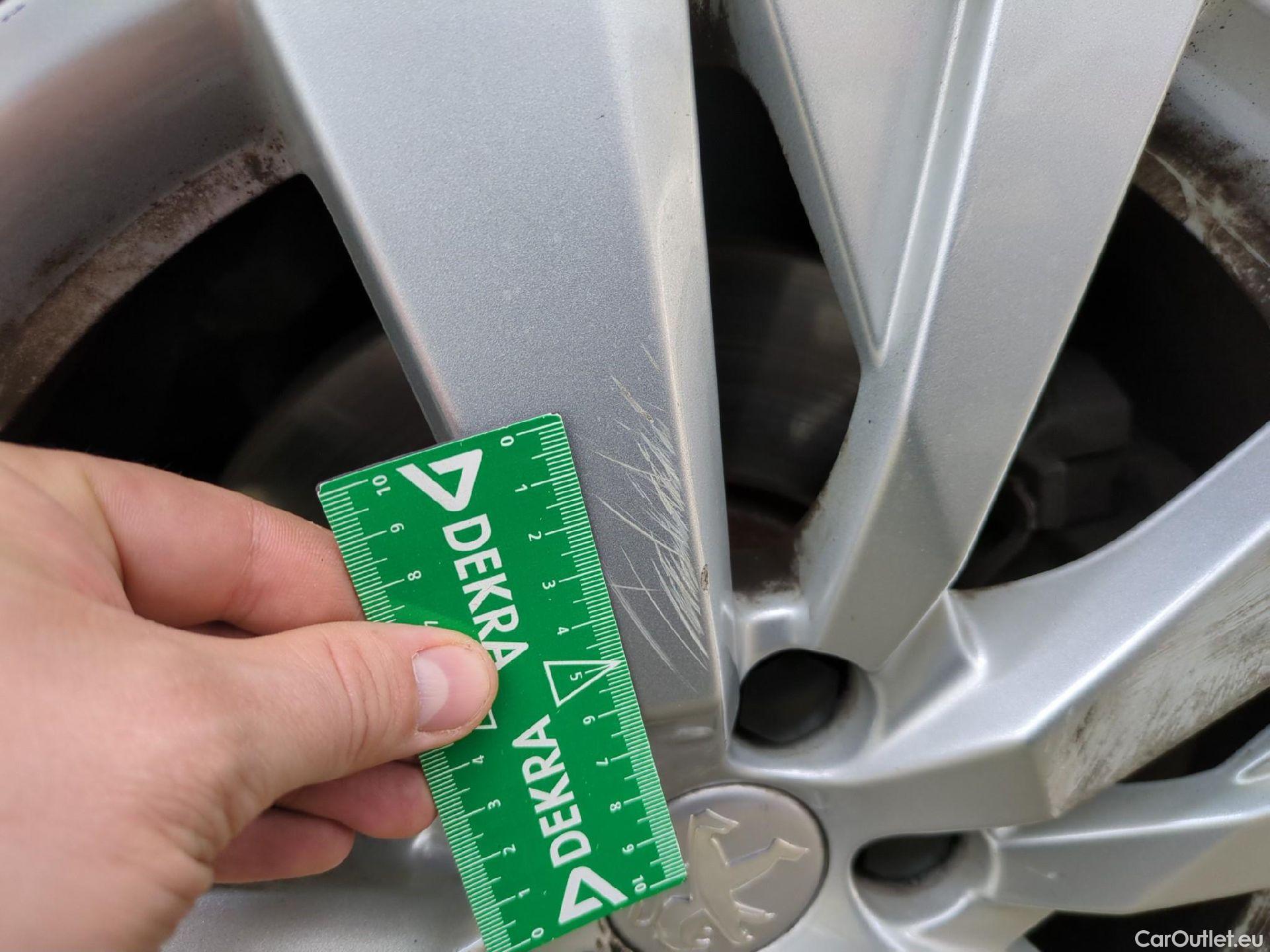  Peugeot  5008  Active Business 1.5 HDi 130CV BVA8 E6dT #51