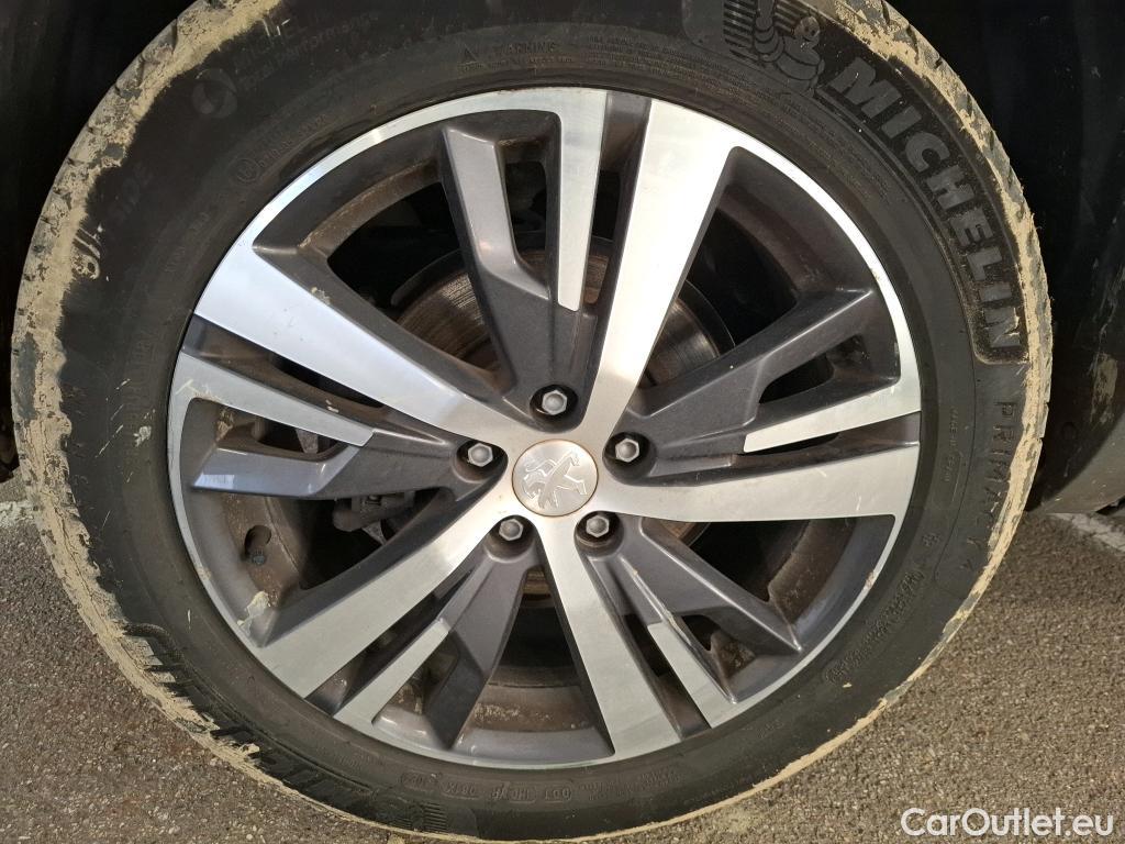  Peugeot  5008  Allure Pack 1.2 PureTech 130CV BVA8 7 Sieges E6d #99