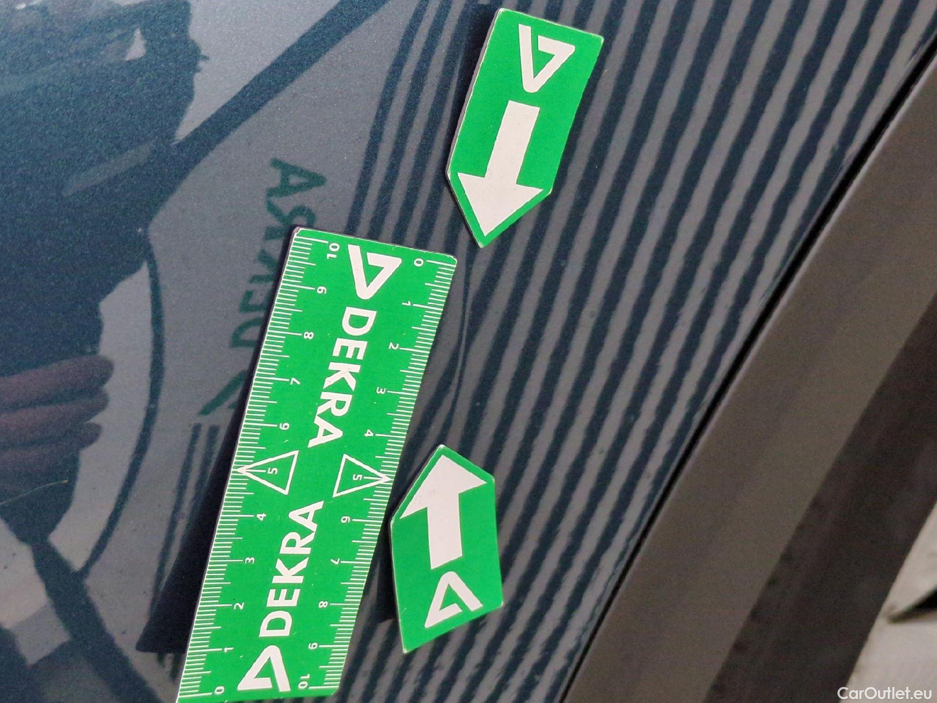  Peugeot  5008  Active Business 1.5 HDi 130CV BVA8 E6dT #76