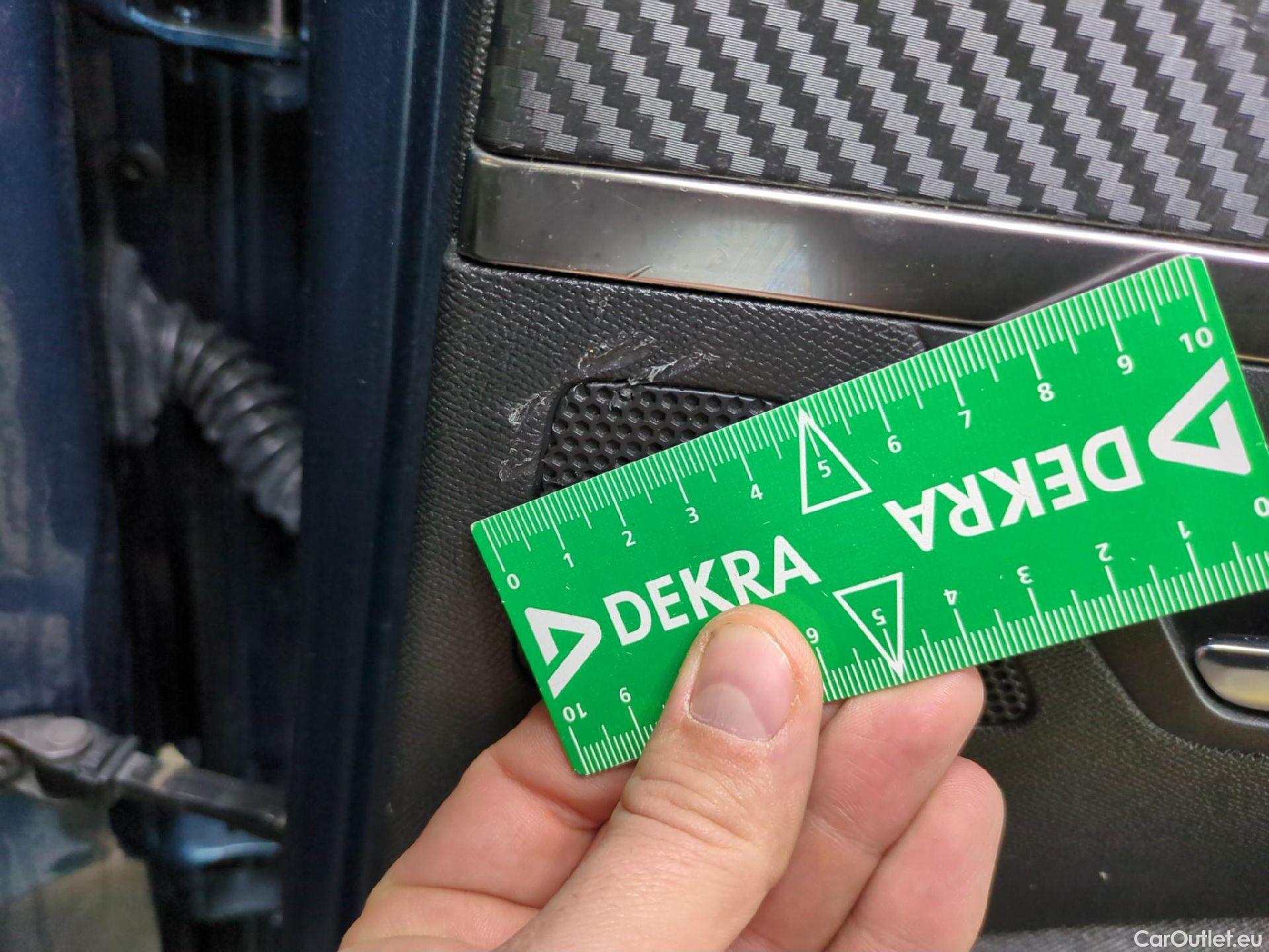  Peugeot  5008  Active Business 1.5 HDi 130CV BVA8 E6dT #88