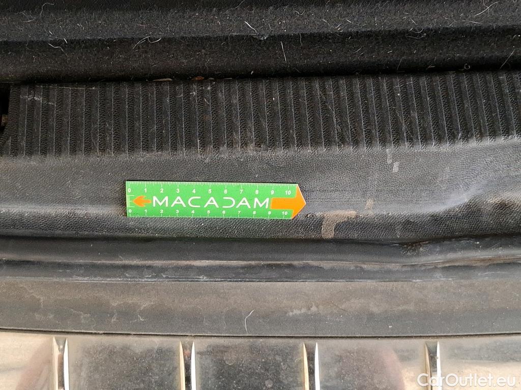  Peugeot  5008  Allure Pack 1.2 PureTech 130CV BVA8 7 Sieges E6d #108