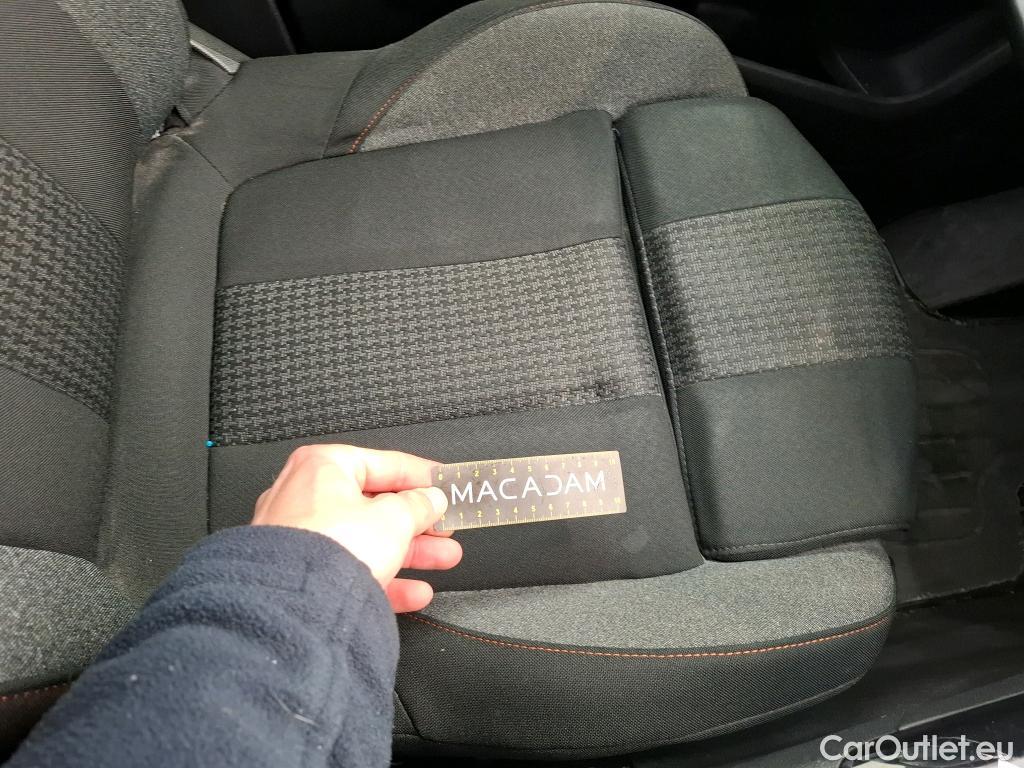  Peugeot  5008  Active Business 1.5 HDi 130CV BVA8 7 Sieges E6d #47