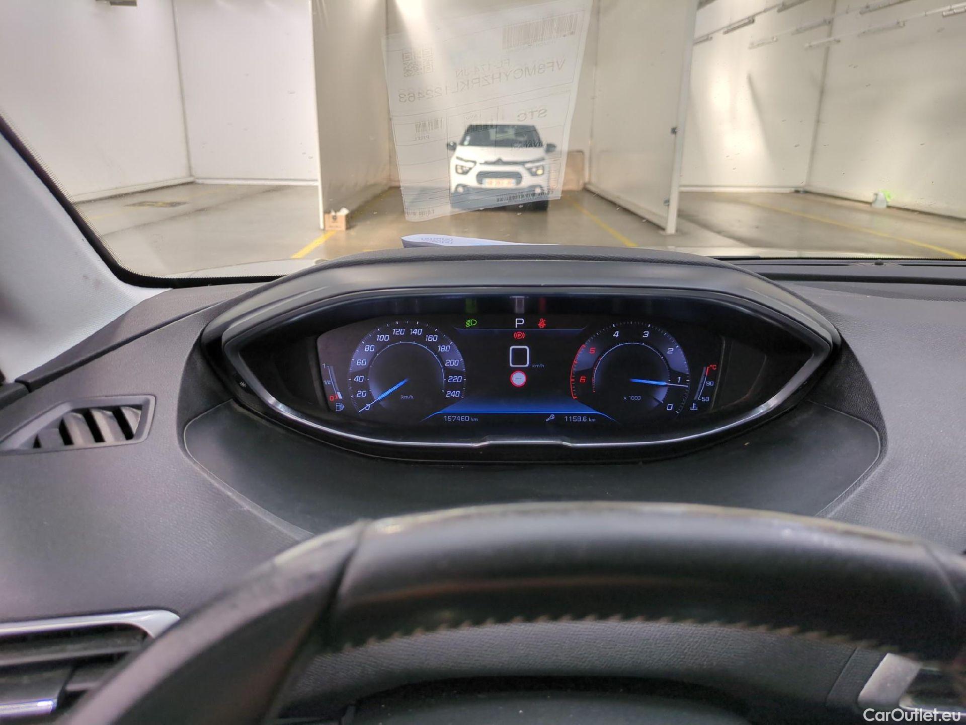  Peugeot  5008  Active Business 1.5 HDi 130CV BVA8 E6dT #43