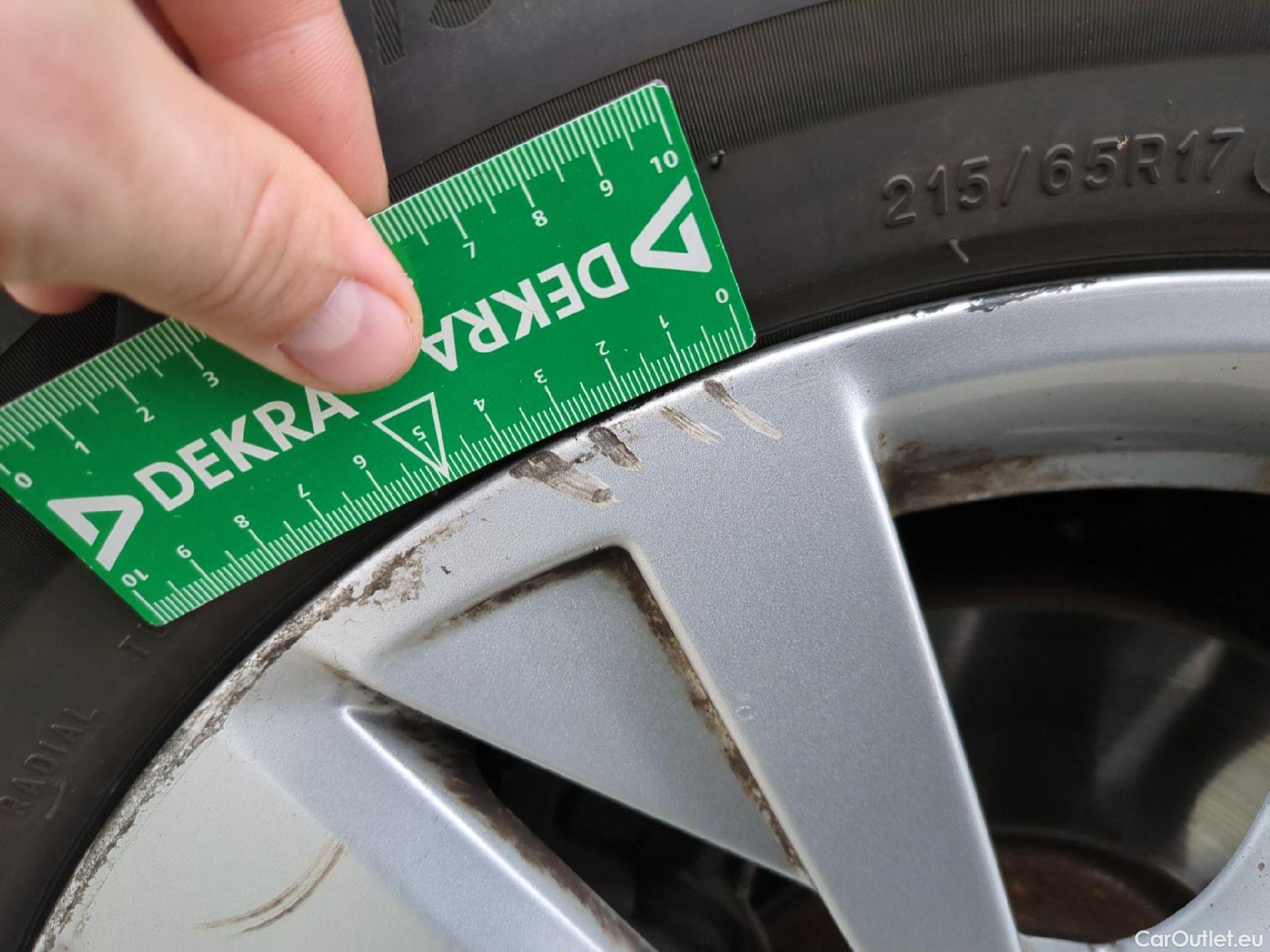  Peugeot  5008  Active Business 1.5 HDi 130CV BVA8 E6dT #61