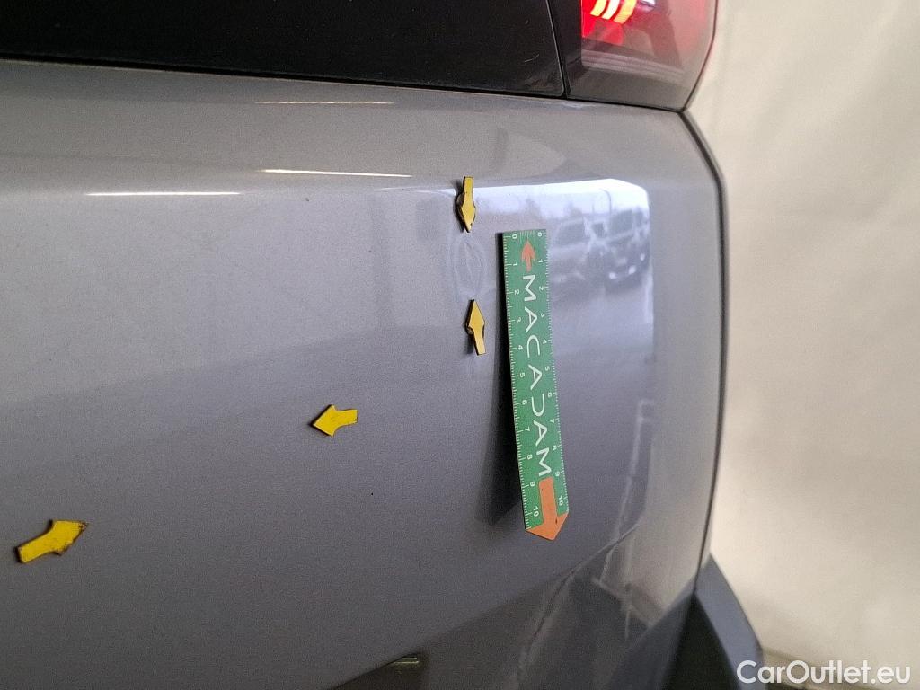  Peugeot  5008  Allure Pack 1.2 PureTech 130CV BVA8 7 Sieges E6d #12