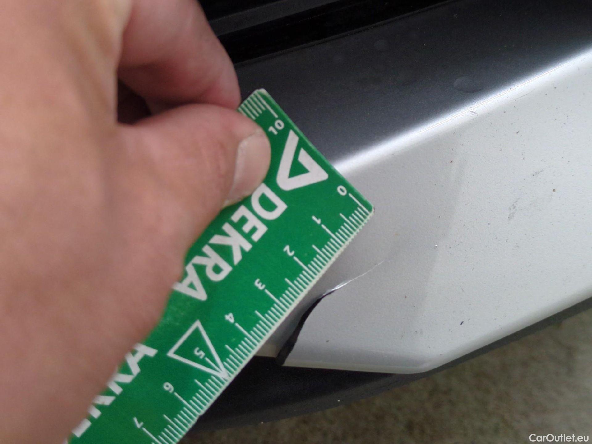  Peugeot  5008  Active Pack 1.5 HDi 130CV BVA8 7 Sieges E6d #10