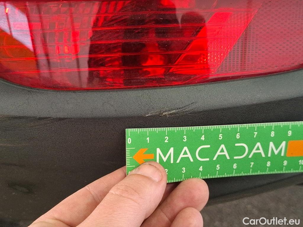  Peugeot  5008  Allure Pack 1.2 PureTech 130CV BVA8 7 Sieges E6d #90