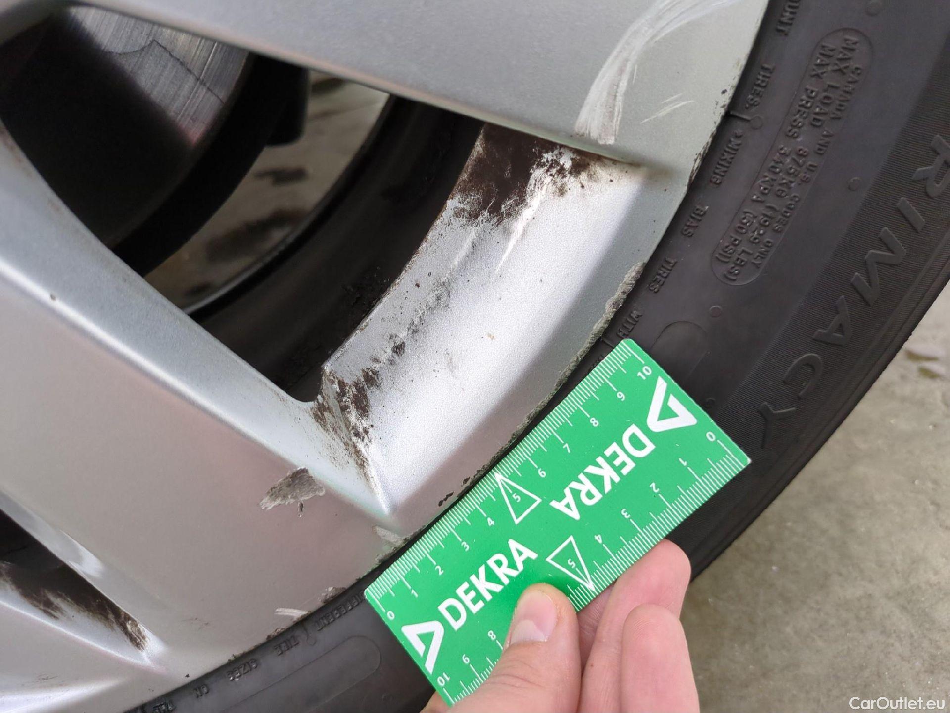  Peugeot  5008  Active Business 1.5 HDi 130CV BVA8 E6dT #66