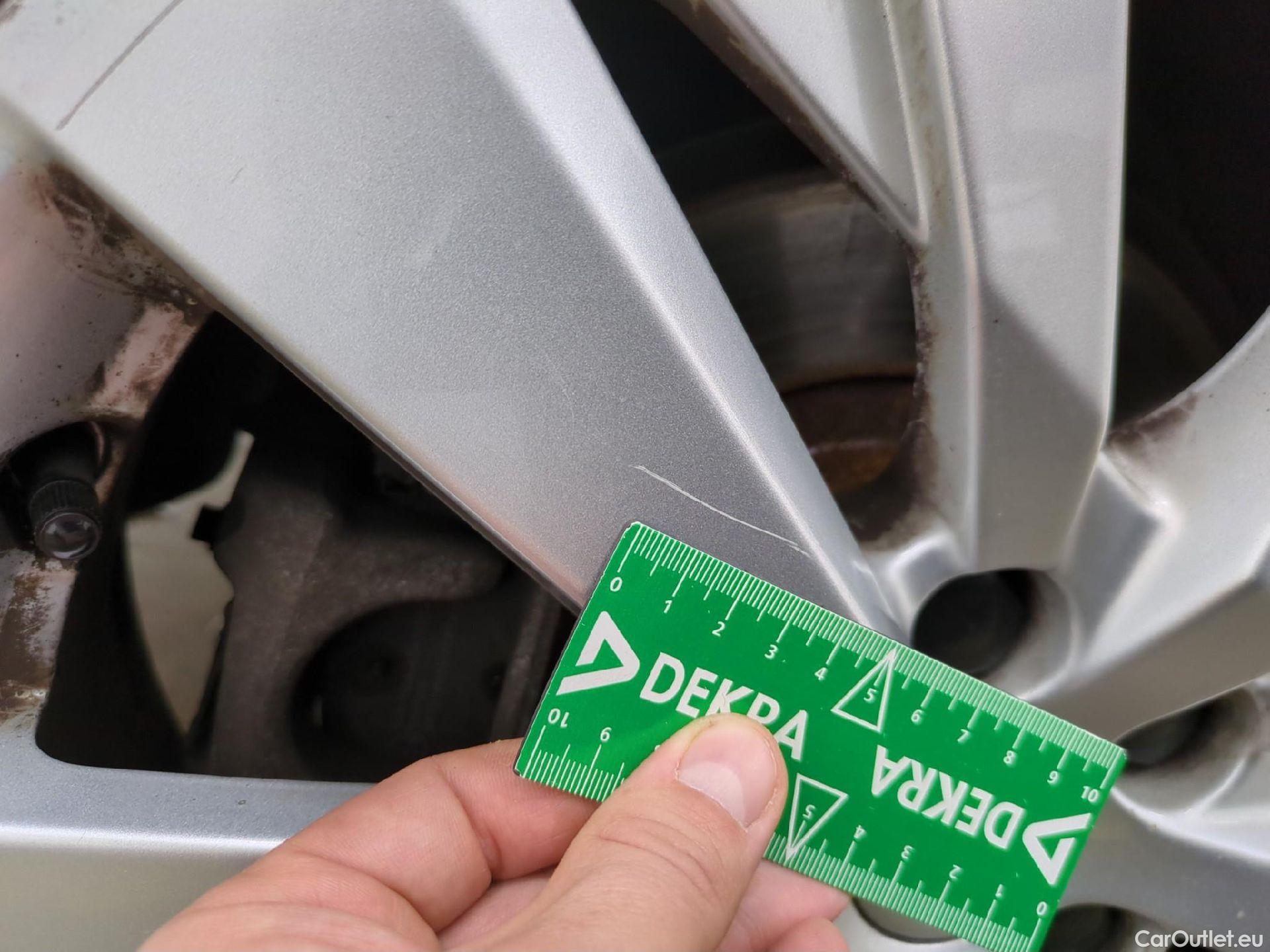  Peugeot  5008  Active Business 1.5 HDi 130CV BVA8 E6dT #71