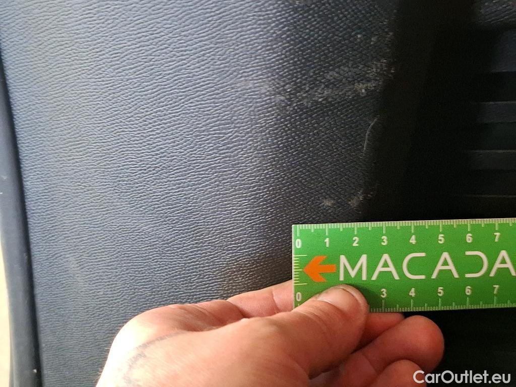  Peugeot  5008  Allure Pack 1.2 PureTech 130CV BVA8 7 Sieges E6d #36