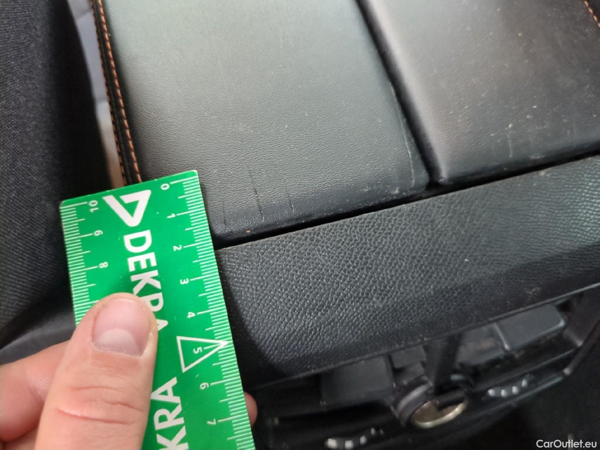  Peugeot  5008  Active Business 1.5 HDi 130CV BVA8 E6dT #20