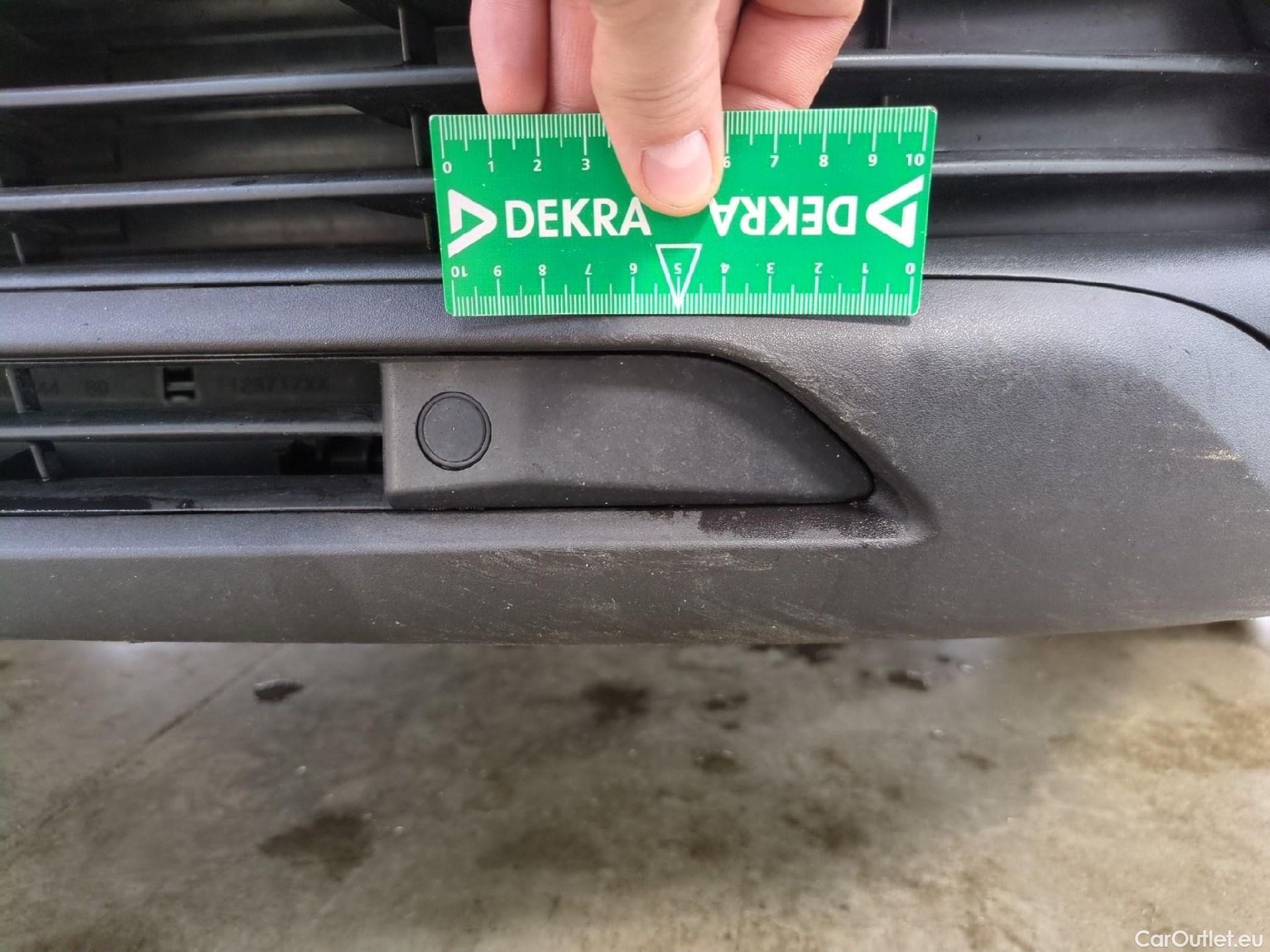  Peugeot  5008  Active Business 1.5 HDi 130CV BVA8 E6dT #96