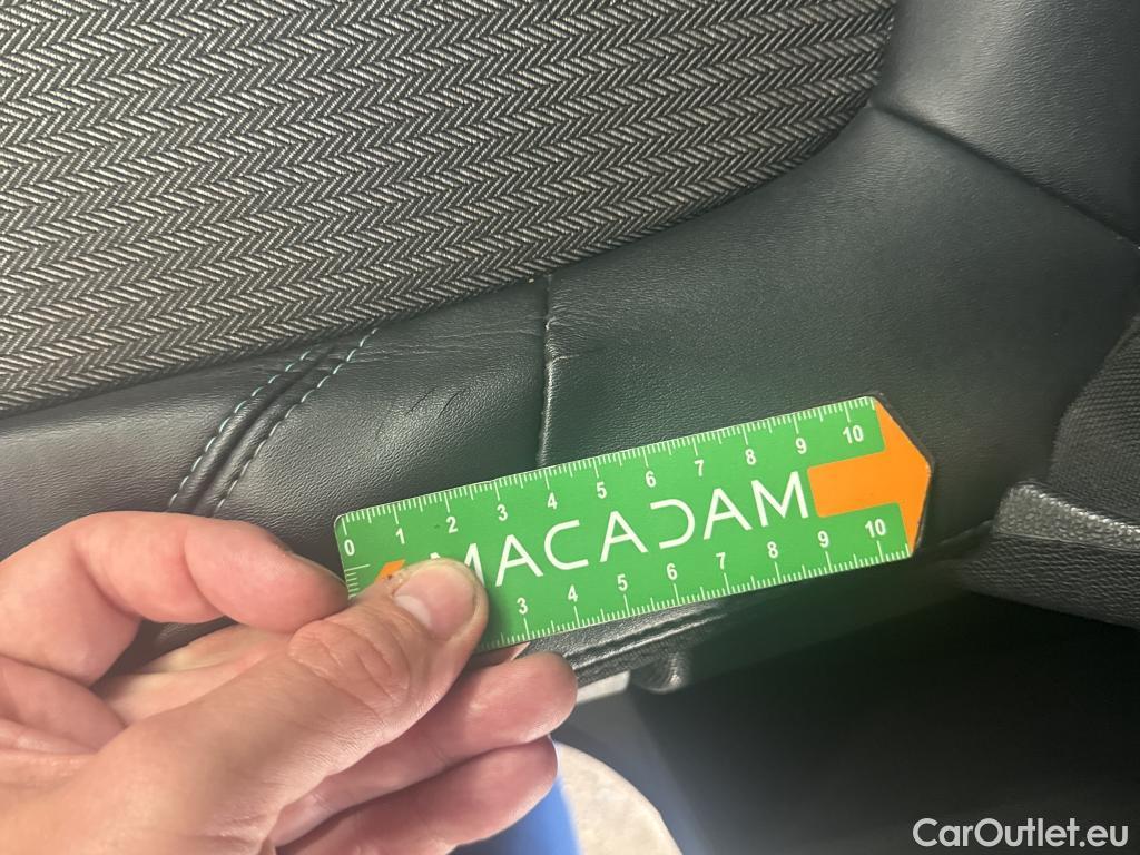  Peugeot  5008  Allure 1.5 HDi 130CV BVA8 7 Sieges E6d #24