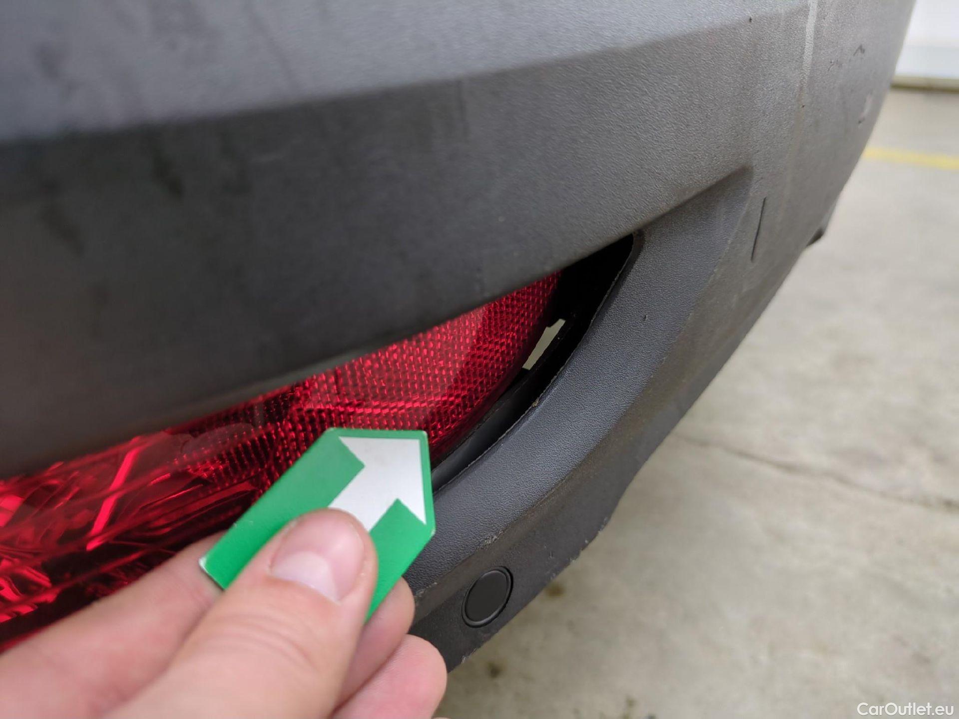  Peugeot  5008  Active Business 1.5 HDi 130CV BVA8 E6dT #111