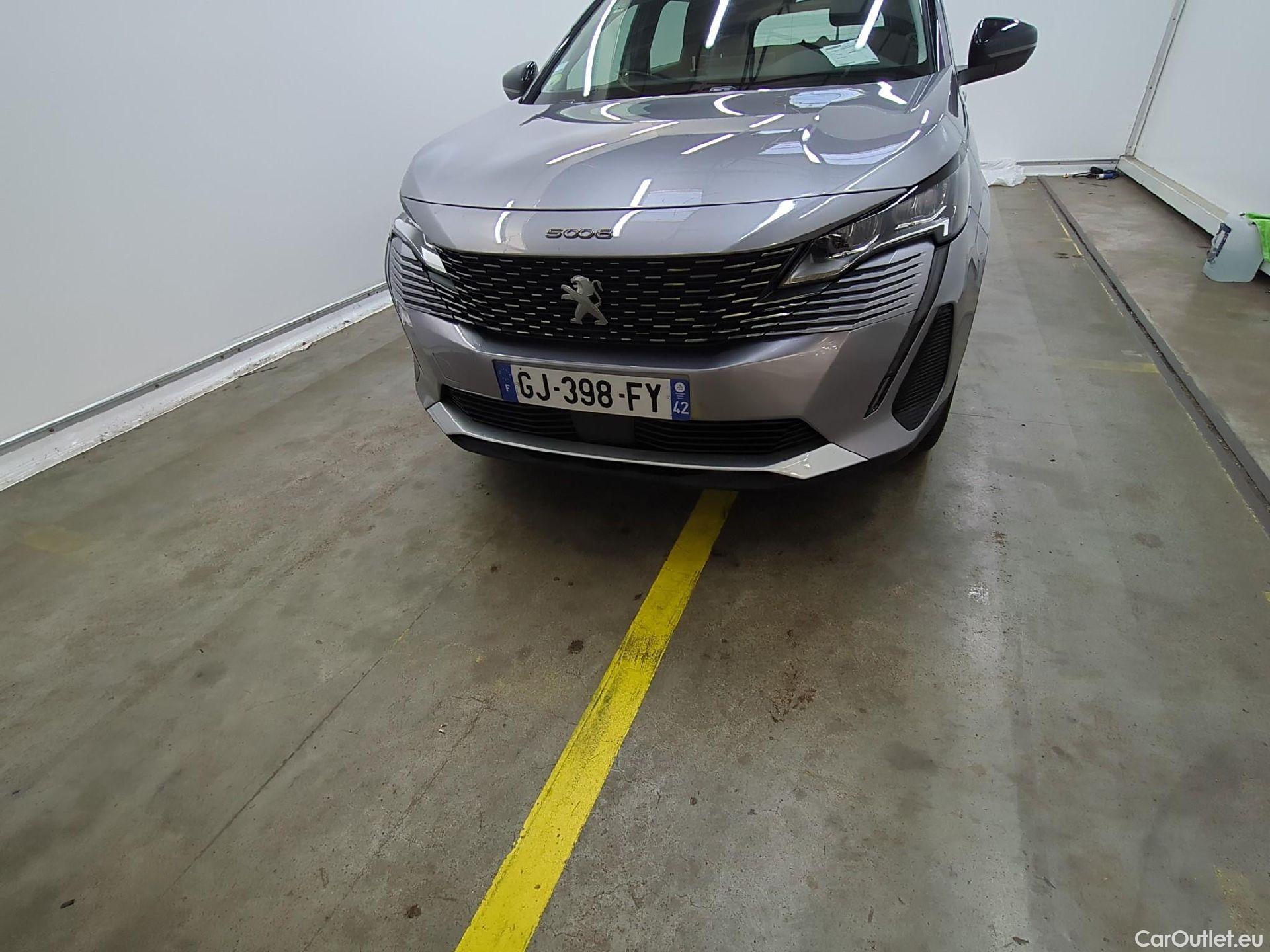  Peugeot  5008  Active Pack 1.5 HDi 130CV BVA8 7 Sieges E6d #9