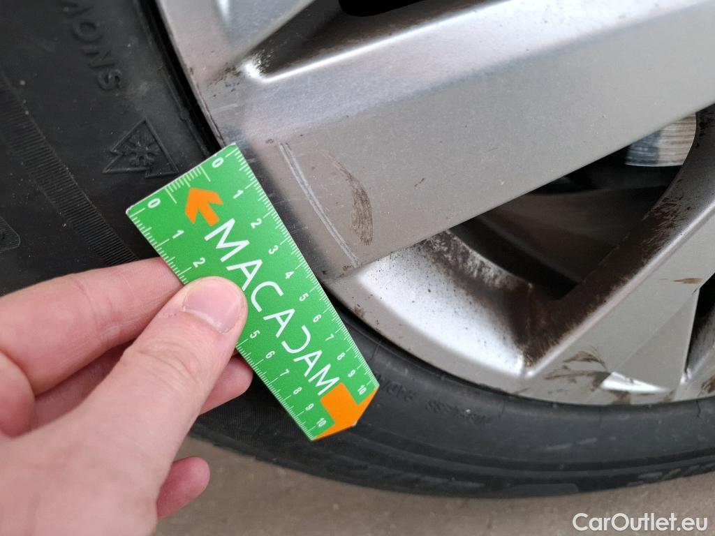  Peugeot  5008  Active Business 1.2 PureTech 130CV BVM6 E6d #3