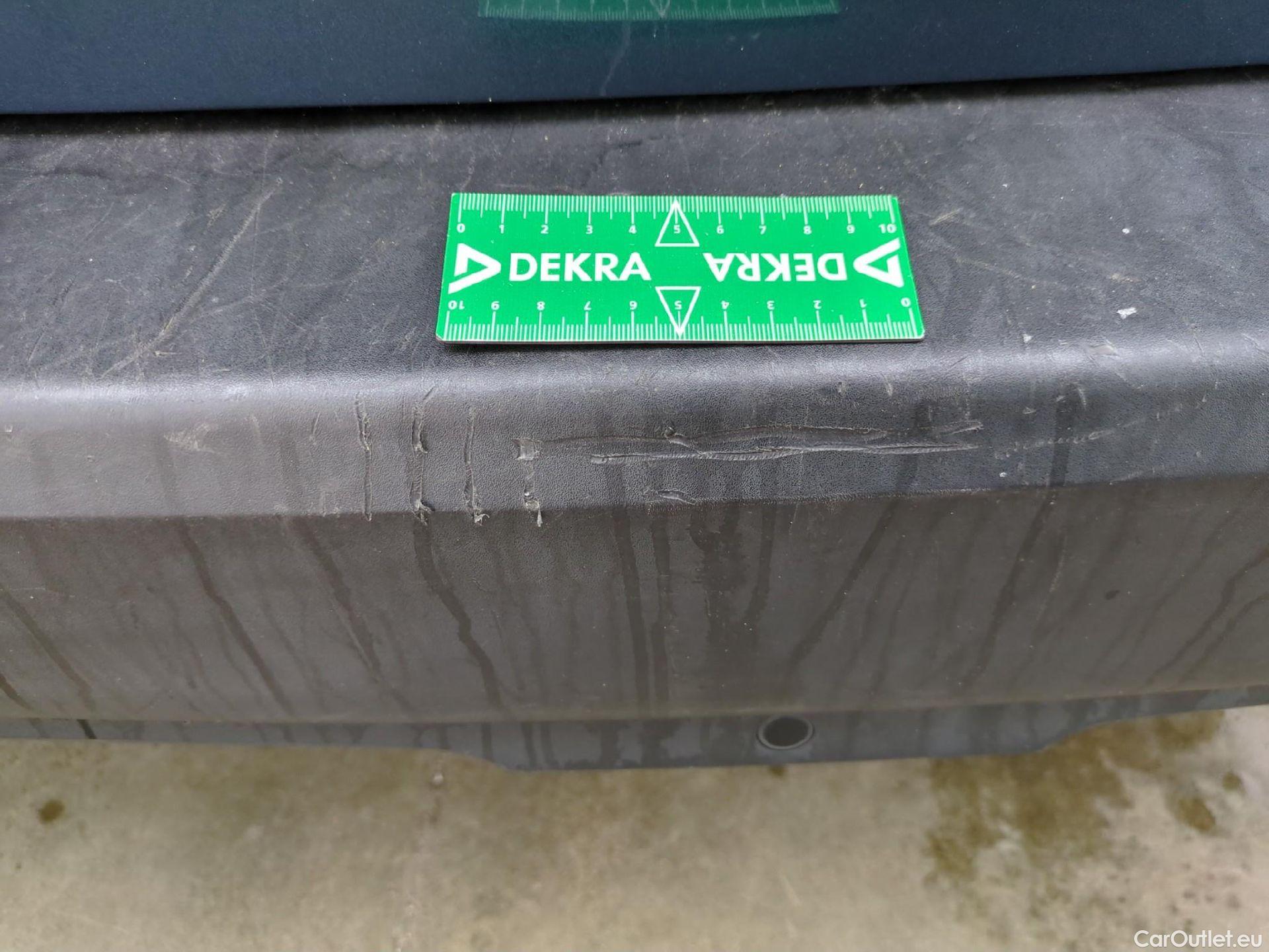  Peugeot  5008  Active Business 1.5 HDi 130CV BVA8 E6dT #112