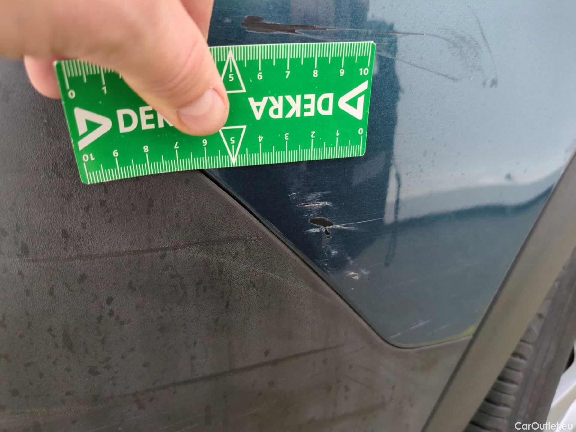  Peugeot  5008  Active Business 1.5 HDi 130CV BVA8 E6dT #124