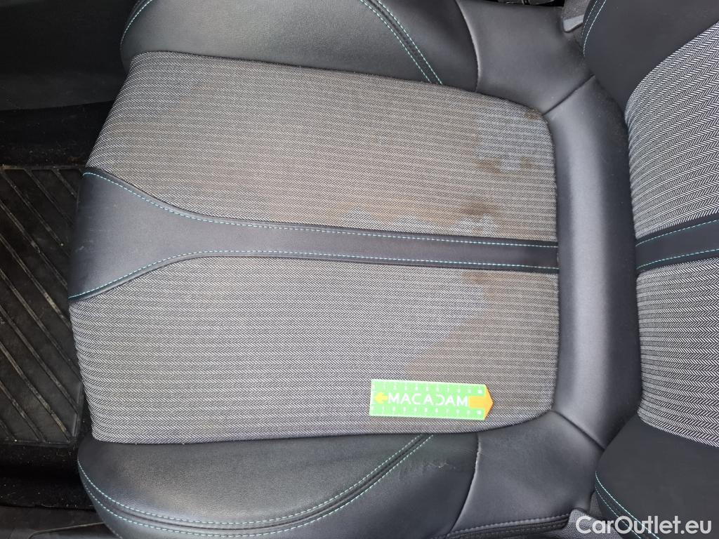  Peugeot  5008  Allure Pack 1.2 PureTech 130CV BVA8 7 Sieges E6d #19