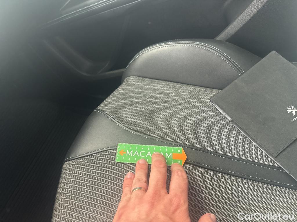  Peugeot  5008  Allure 1.5 HDi 130CV BVA8 7 Sieges E6d #50