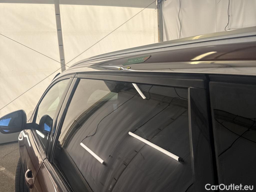  Peugeot  5008  Allure 1.5 HDi 130CV BVA8 7 Sieges E6d #21